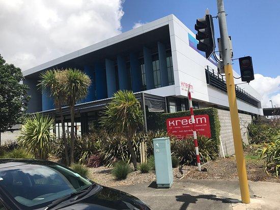 Kreem Cafe